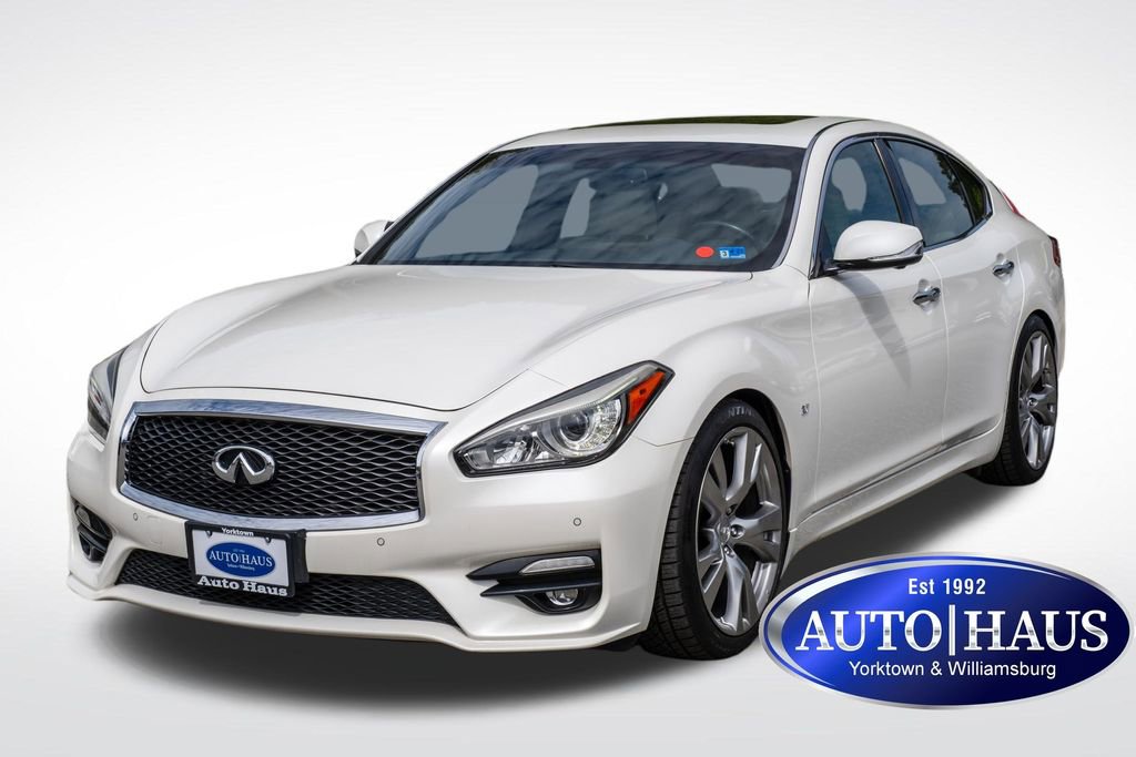 Used 2016 INFINITI Q70 3.7 w/ Sport Package AWD/4WD image 1