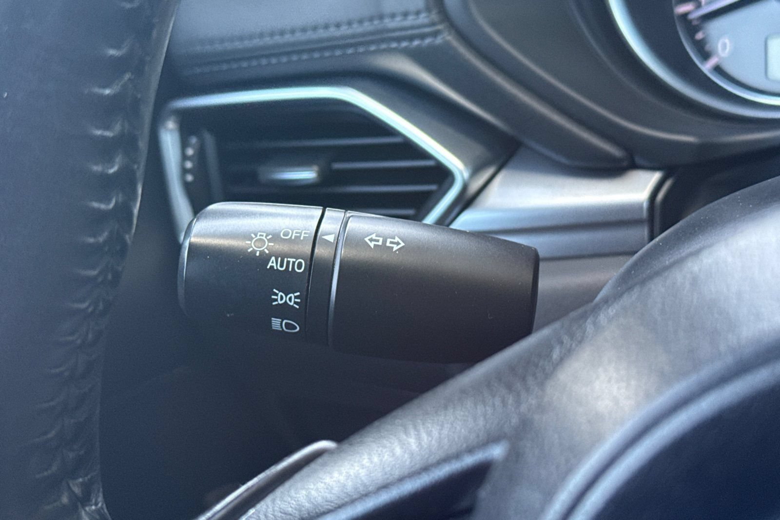 Used 2019 MAZDA CX-5 Touring AWD/4WD image 36