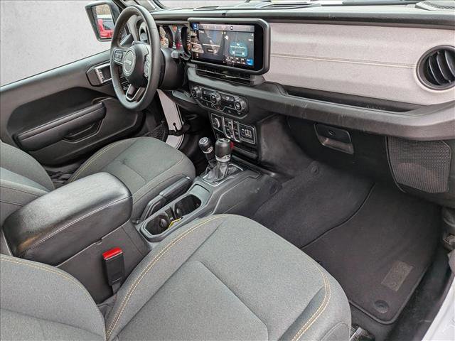 Used 2024 Jeep Wrangler Sport S image 27