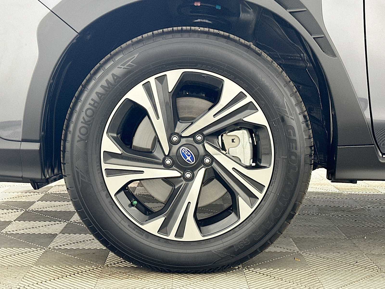 Certified 2025 Subaru Crosstrek 2.0i Premium w/ Crosstrek Mirror Package image 27