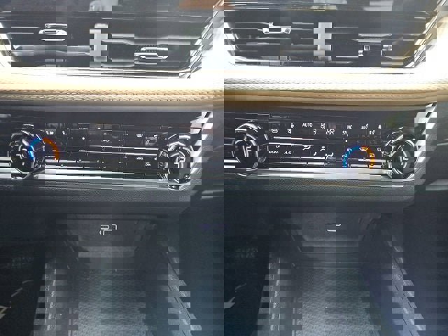 New 2026 Chevrolet Equinox ACTIV w/ Convenience Package III image 9