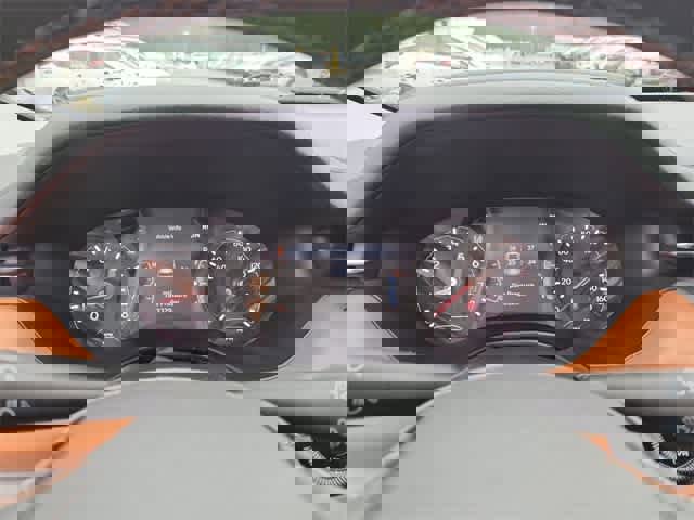 Used 2022 Jeep Compass Limited image 28