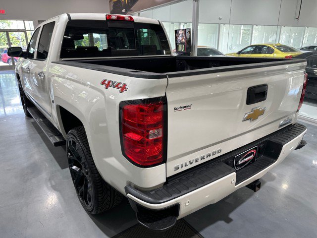 Used 2015 Chevrolet Silverado 1500 High Country w/ High Country Premium Package AWD/4WD image 20