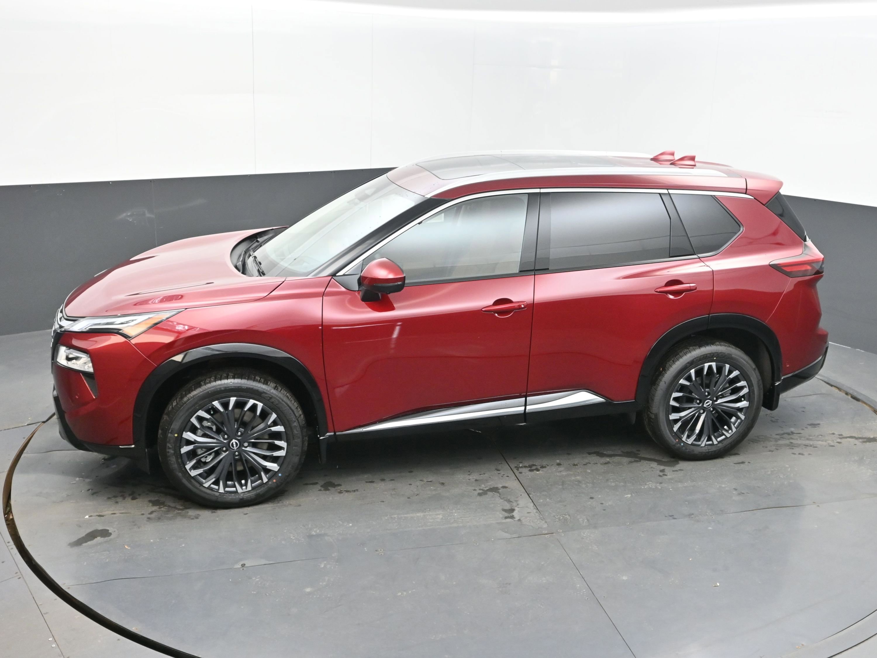 New 2026 Nissan Rogue Platinum w/ Tech Package image 35