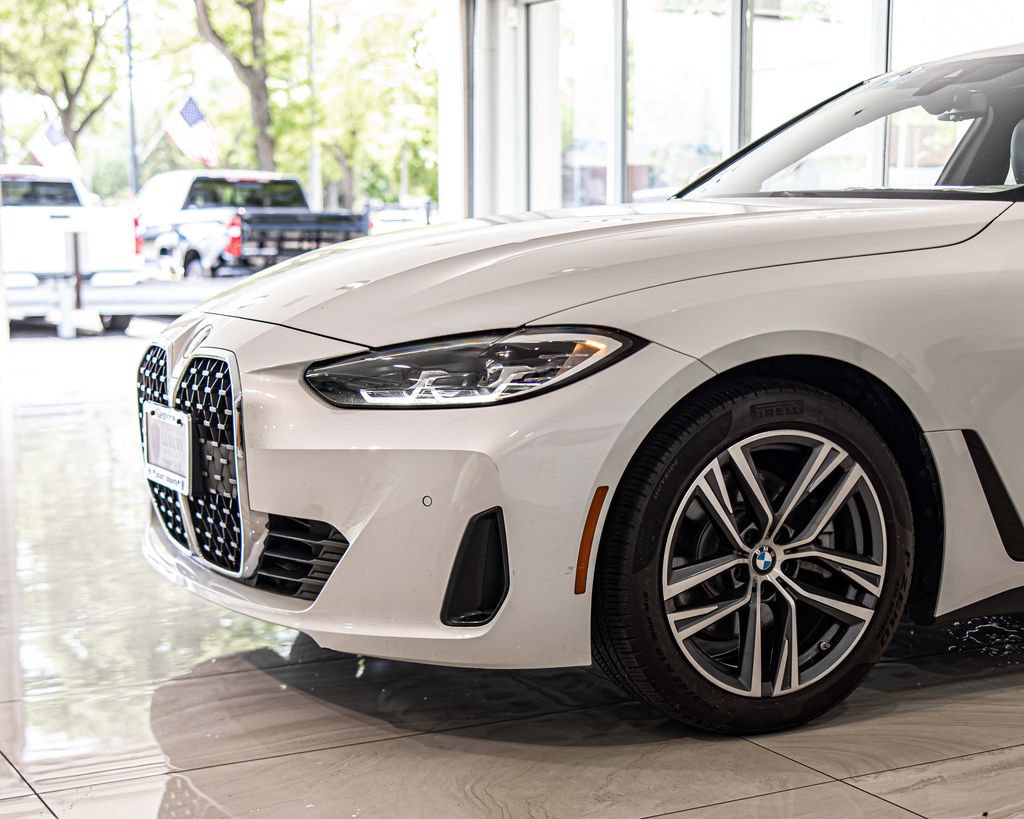 Used 2024 BMW 430i Gran Coupe xDrive w/ Premium Package AWD/4WD image 4