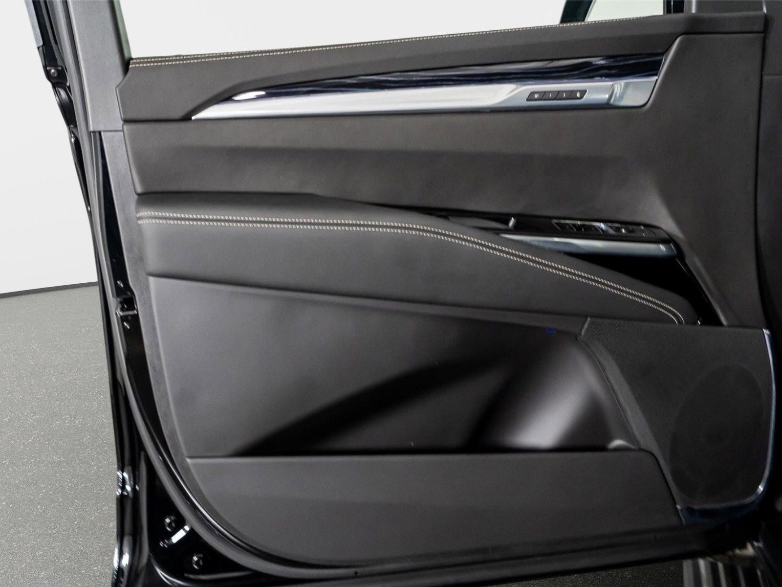 Used 2026 Cadillac Escalade Sport image 51