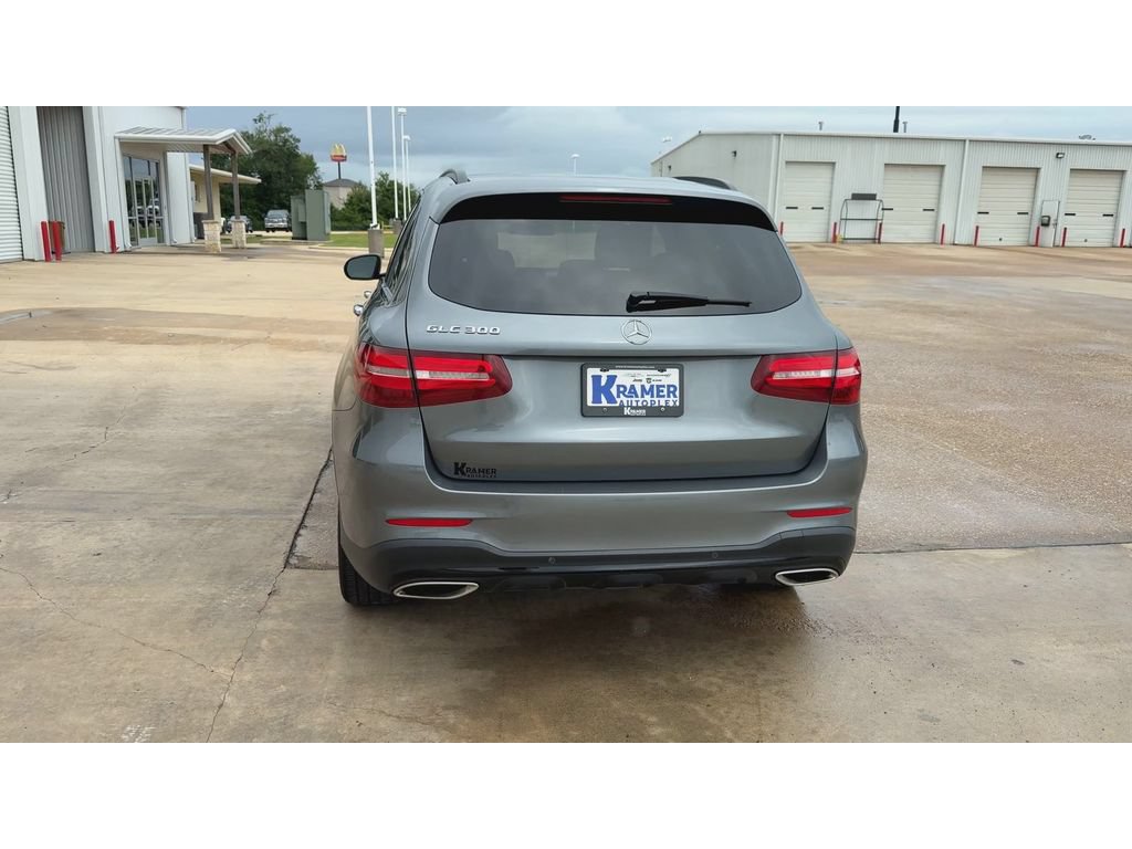 Used 2019 Mercedes-Benz GLC 300 image 7