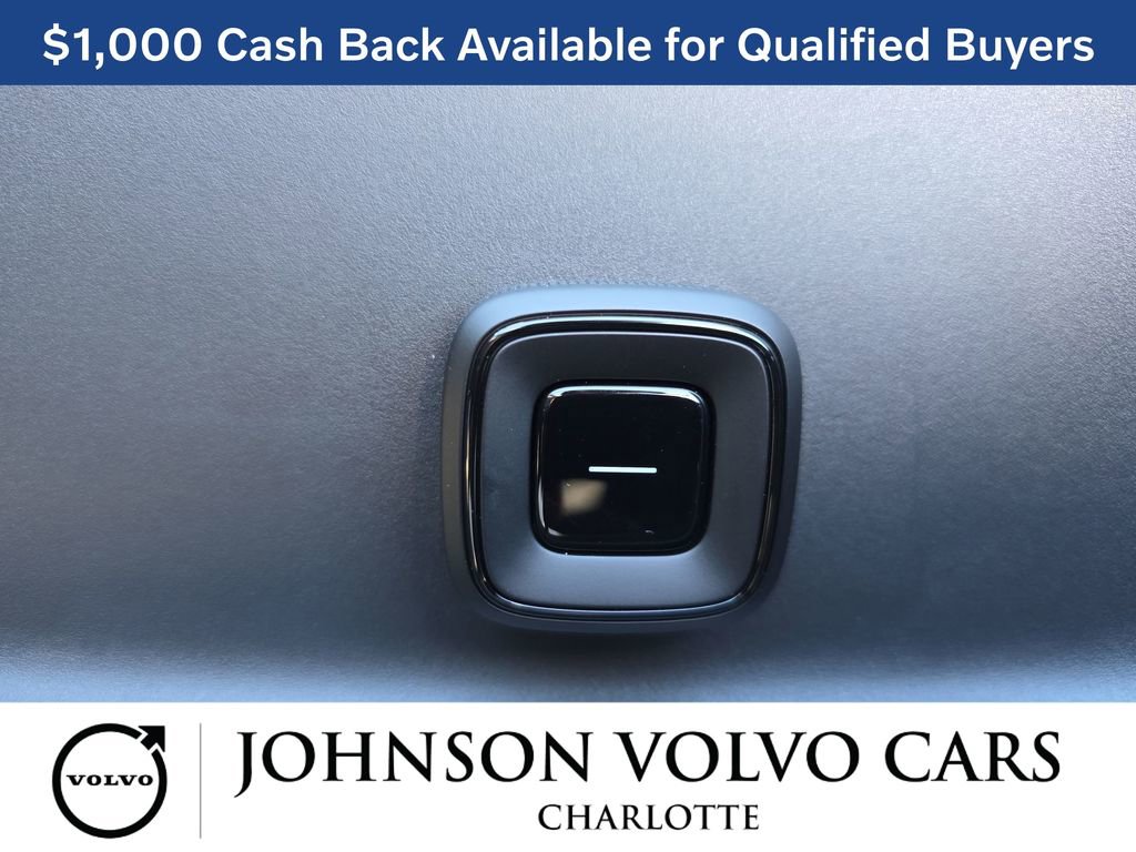 New 2026 Volvo EX30 Cross Country Ultra w/ Protection Package Premier image 31