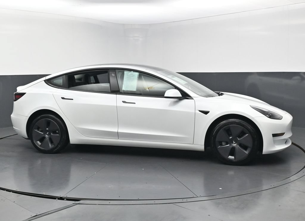 Used 2023 Tesla Model 3 Standard Range RWD image 5
