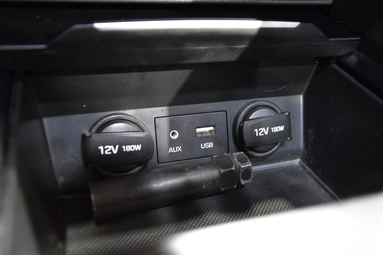 Used 2017 Hyundai Elantra Sport FWD image 24