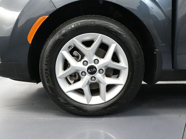 Used 2020 Kia Soul S FWD image 16