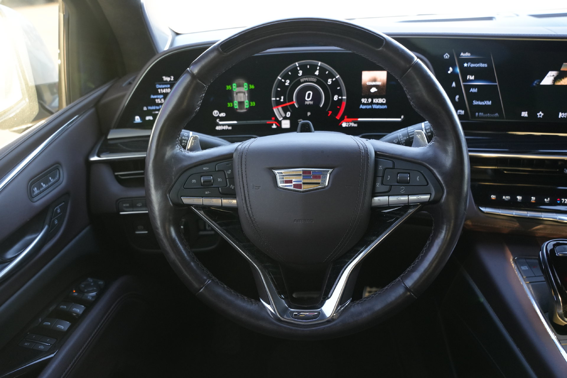 Certified 2023 Cadillac Escalade ESV V w/ LPO, ONYX Package AWD/4WD image 8