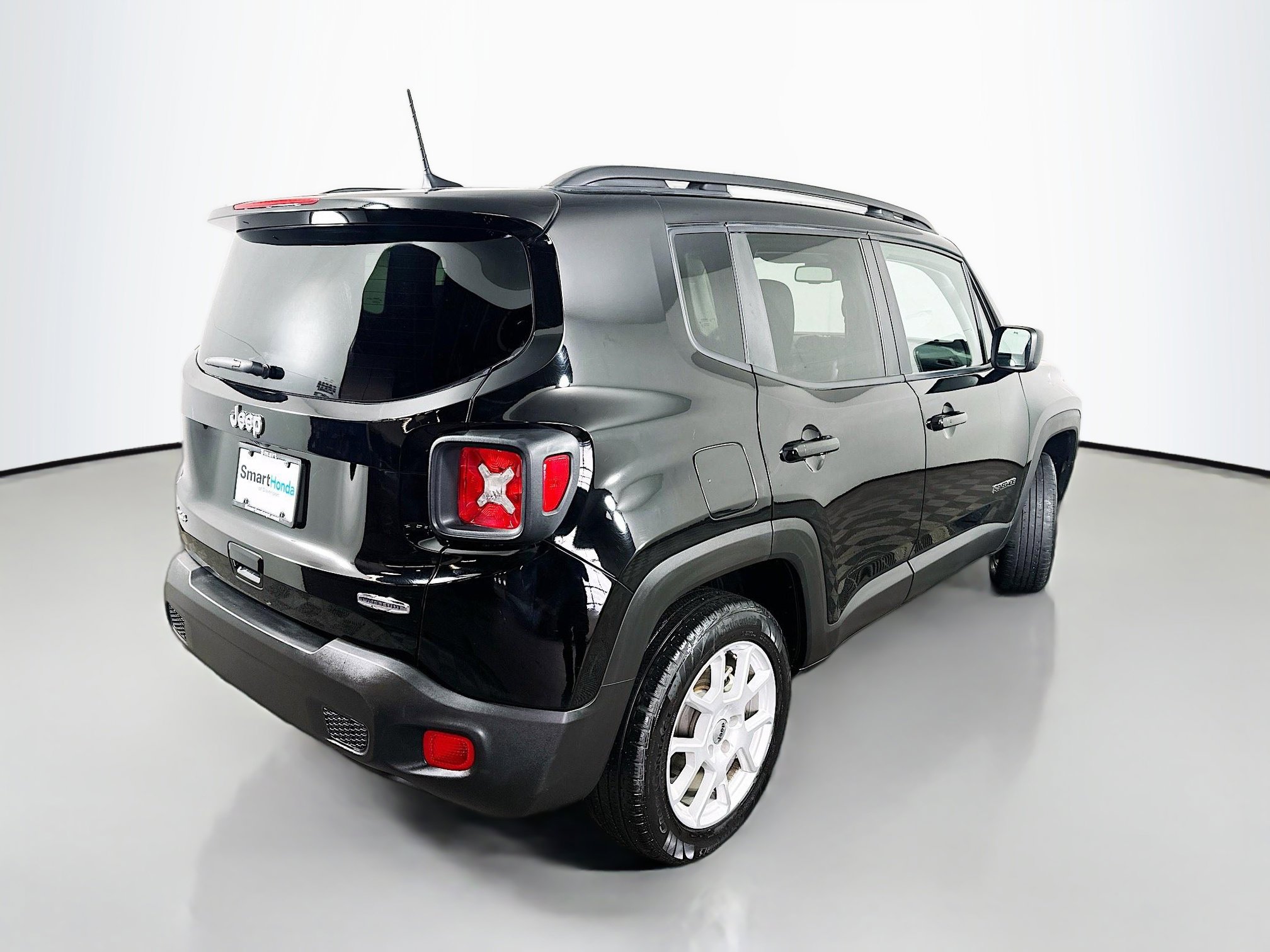 Used 2022 Jeep Renegade Latitude w/ Convenience Group image 7