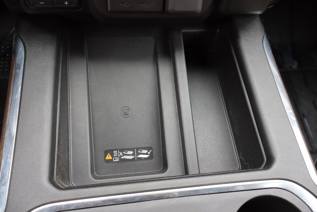 Used 2022 Chevrolet Silverado 1500 High Country w/ LPO, Dark Essentials Package image 15