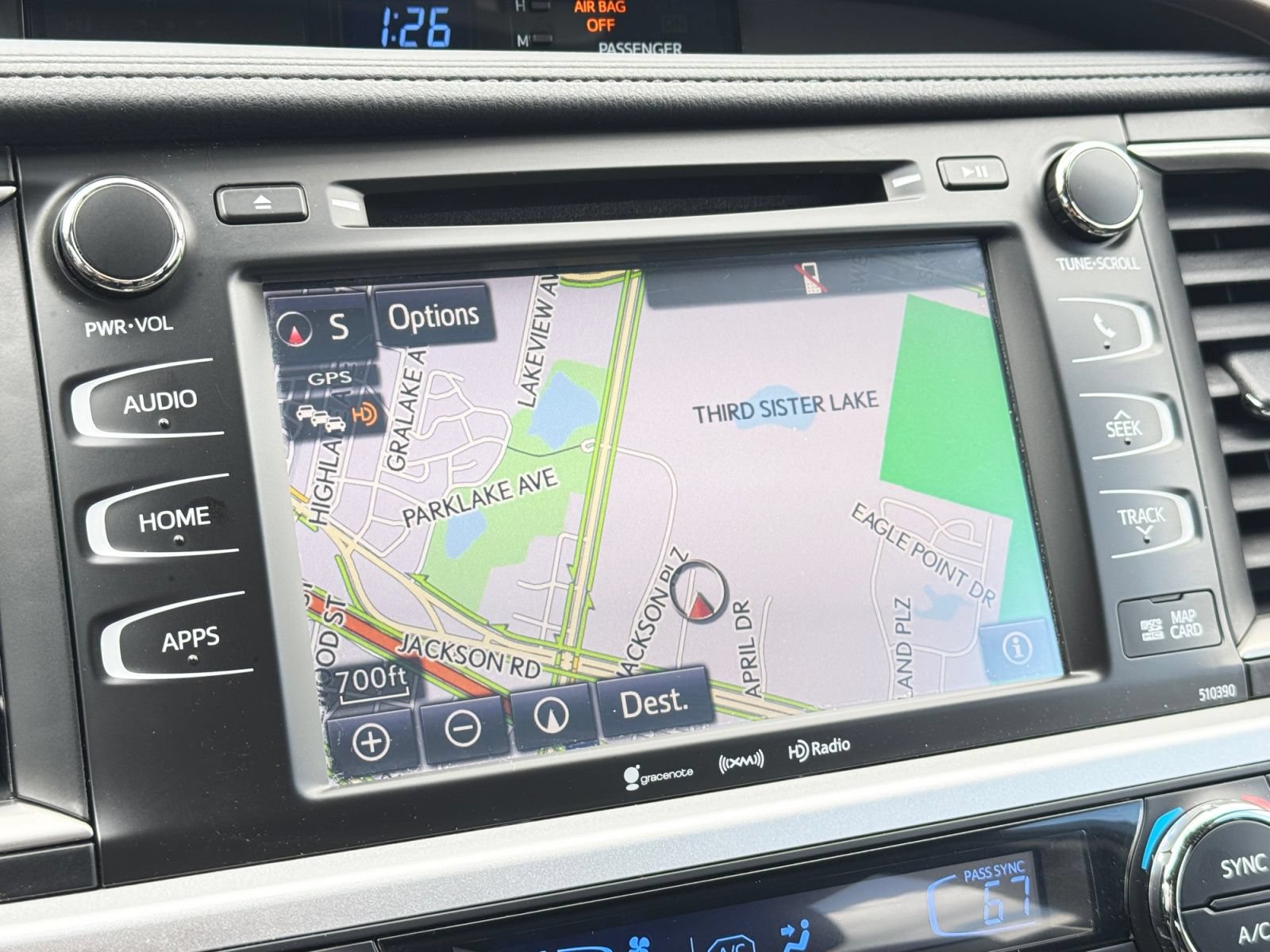 Used 2019 Toyota Highlander XLE AWD/4WD image 23