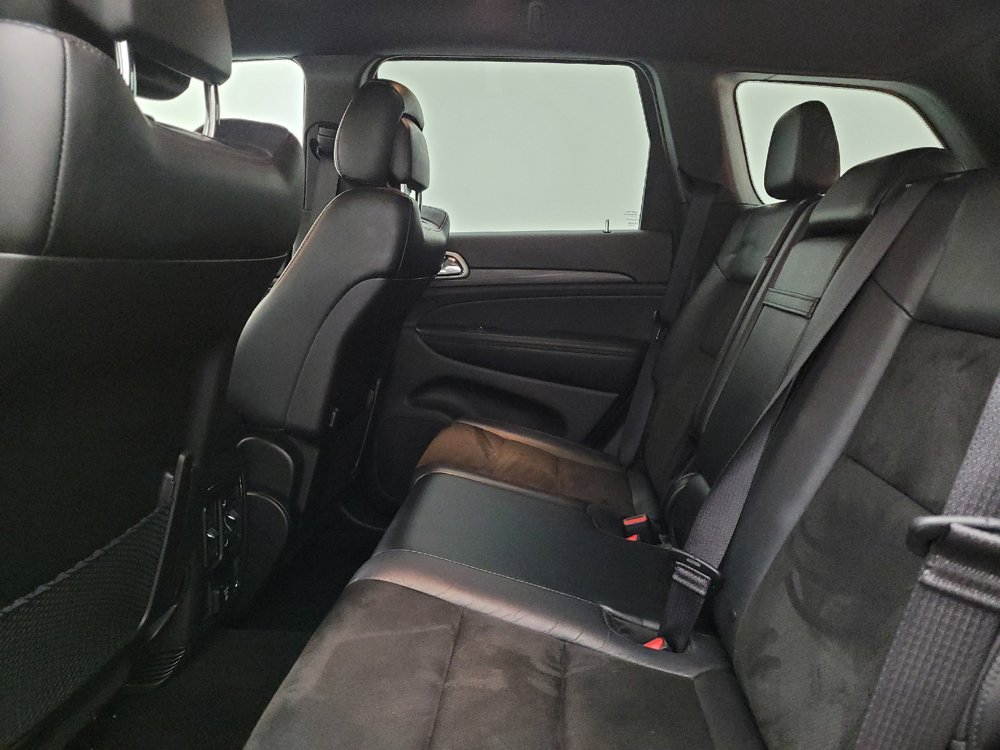 Used 2021 Jeep Grand Cherokee Laredo X image 18