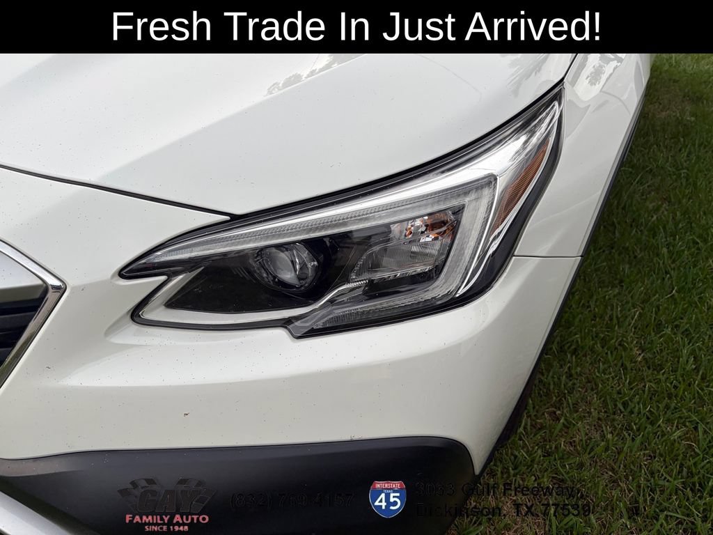 Used 2022 Subaru Outback Touring AWD/4WD image 4