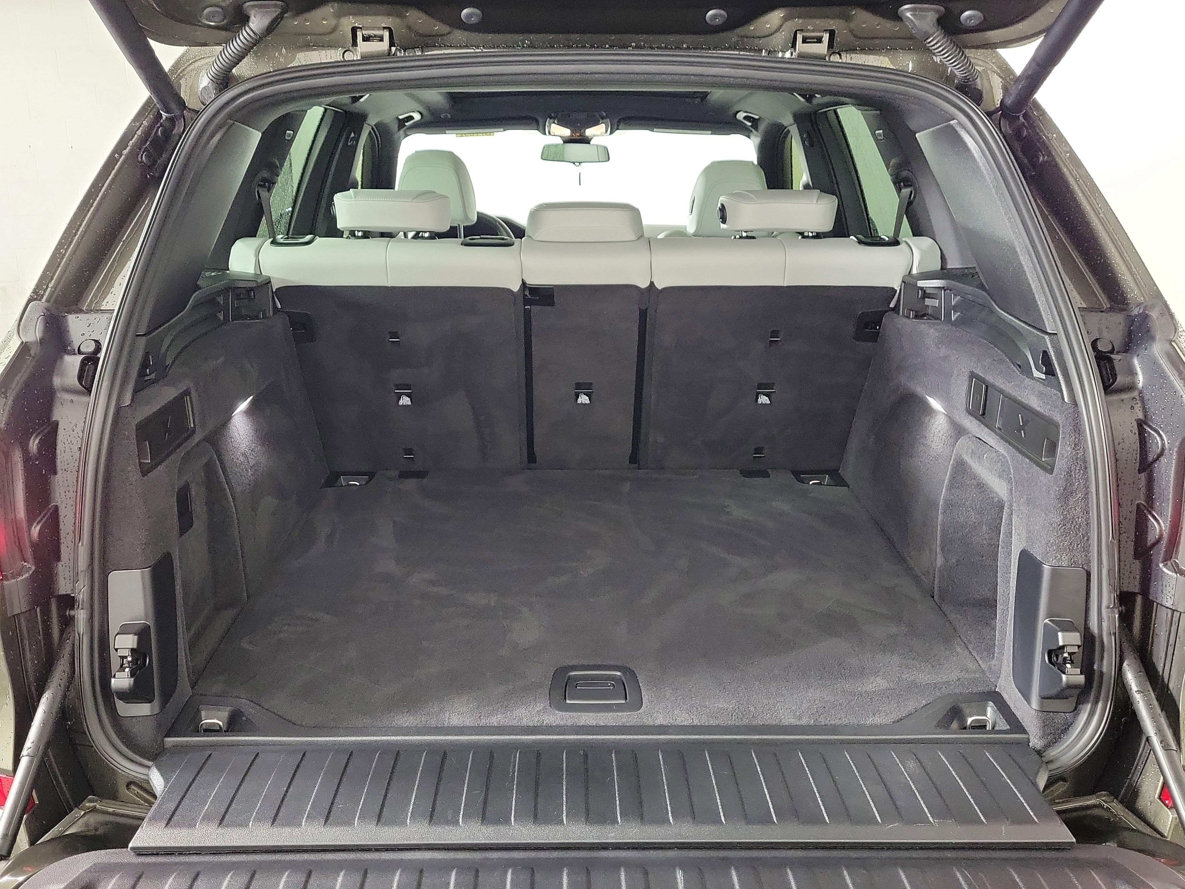 Certified 2023 BMW X5 xDrive40i w/ M Sport Package image 25