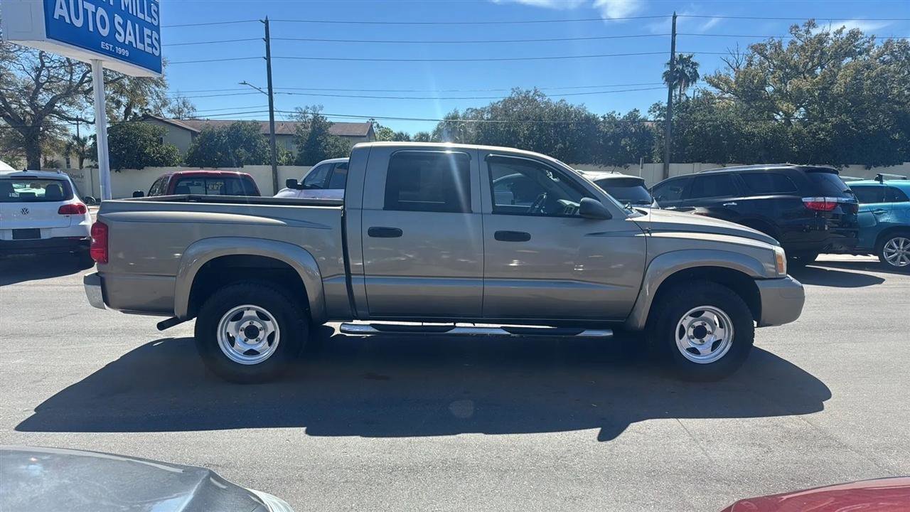 Used 2006 Dodge Dakota SLT w/ SLT Value Group image 31