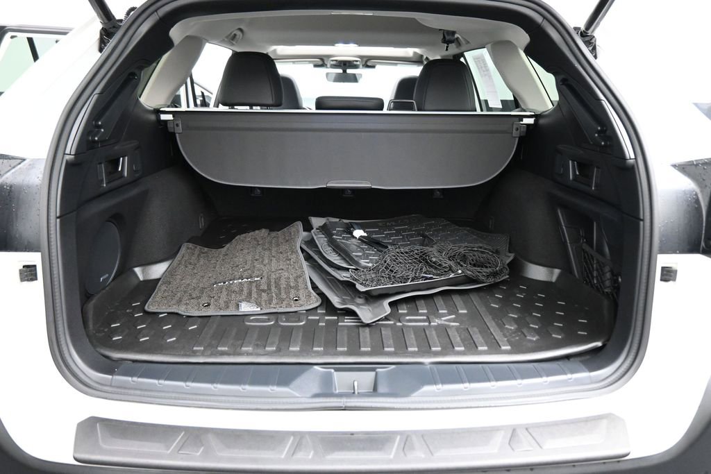 Used 2023 Subaru Outback Limited XT AWD/4WD image 19