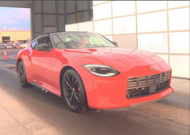 Certified 2025 Nissan Z Performance w/ Floor Mat Package RWD image 3