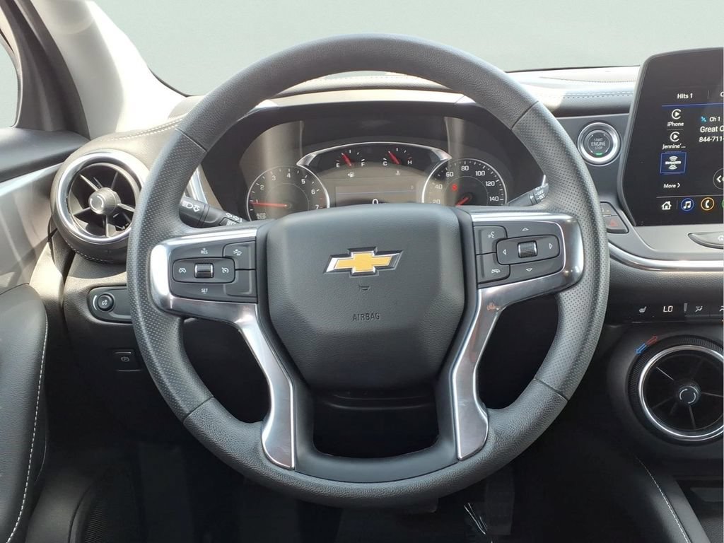 Certified 2024 Chevrolet Blazer LT w/ Convenience Package FWD image 5