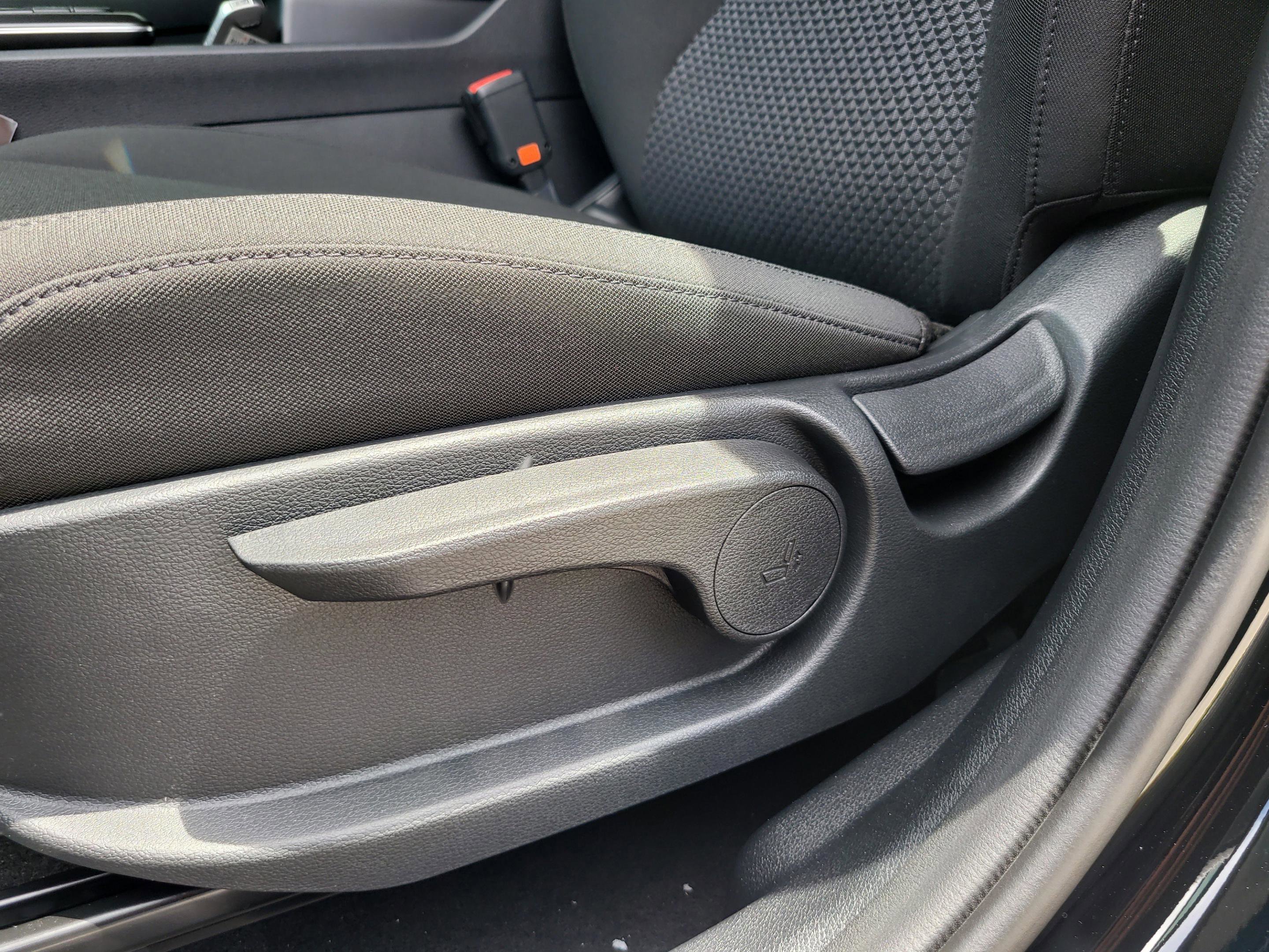 New 2026 Kia Sportage LX image 17