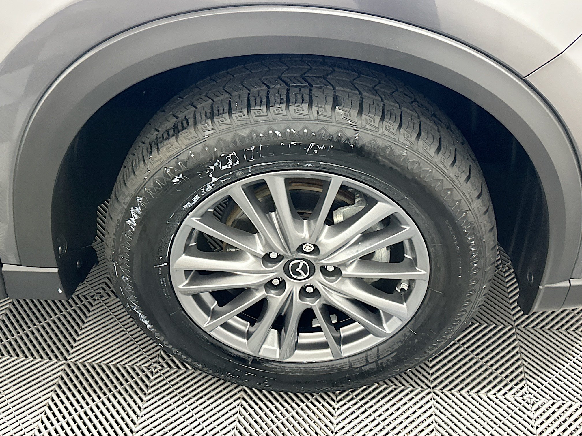 Used 2019 MAZDA CX-5 Touring FWD image 11