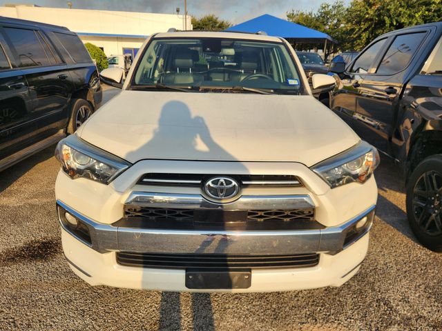 Used 2020 Toyota 4Runner Limited AWD/4WD image 2