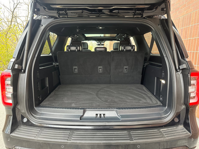 Used 2022 Ford Expedition Max Limited image 33