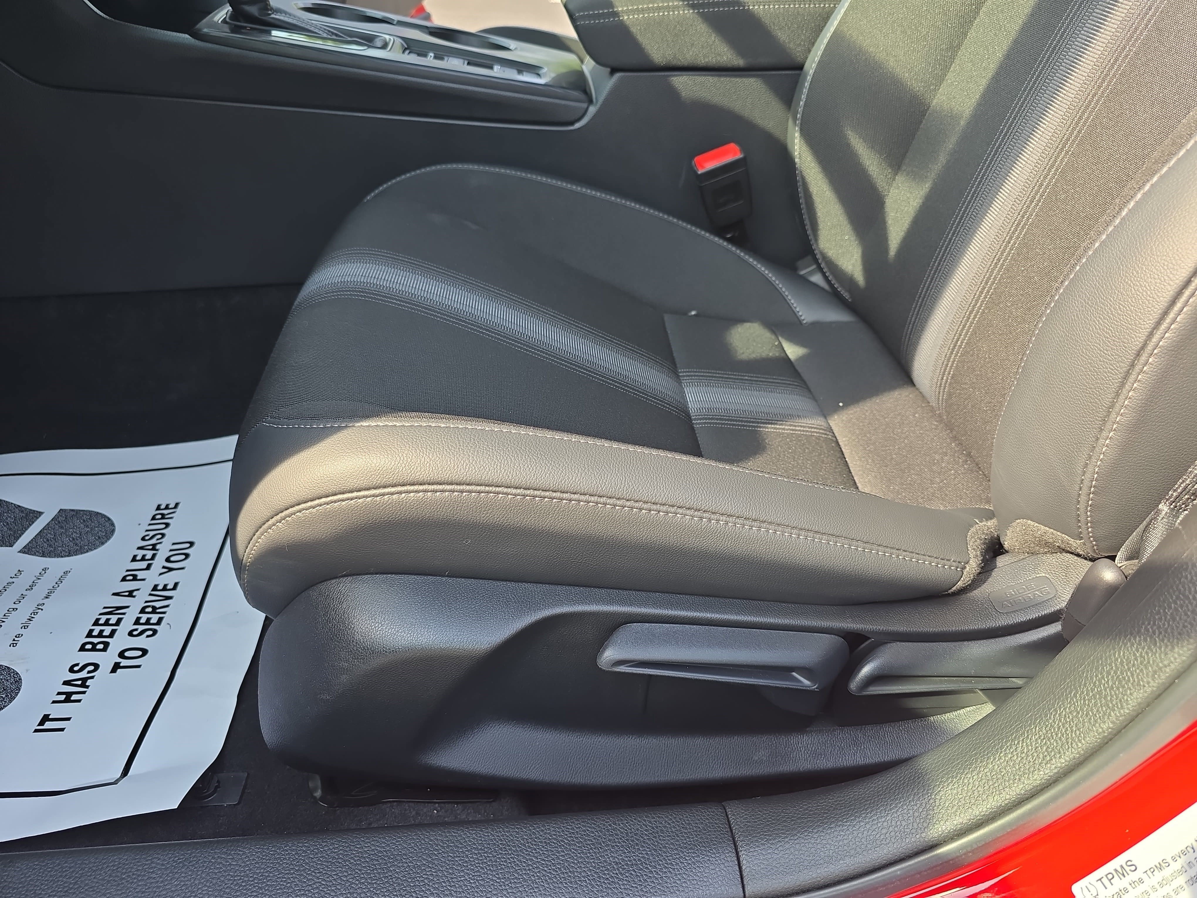 Used 2024 Honda Civic Sport image 29