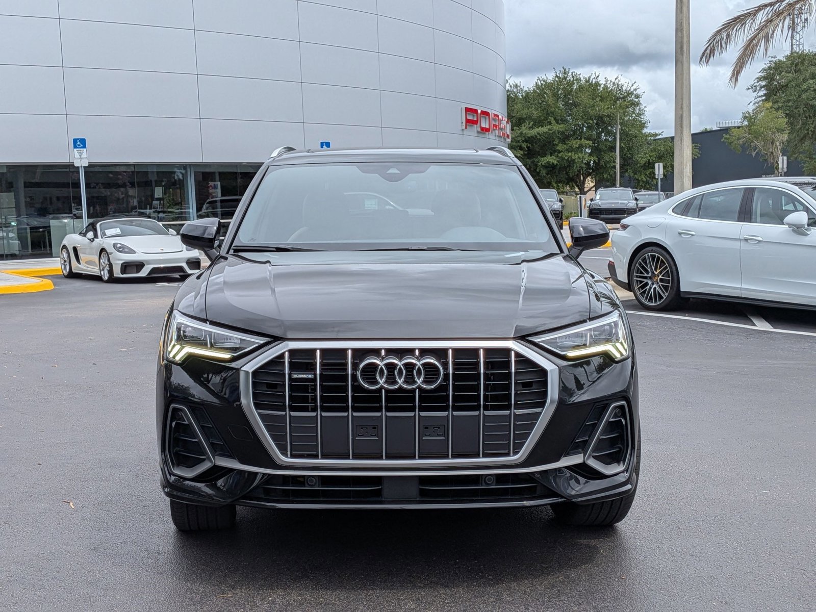 Used 2021 Audi Q3 2.0T Premium Plus w/ Premium Plus Package AWD/4WD image 5