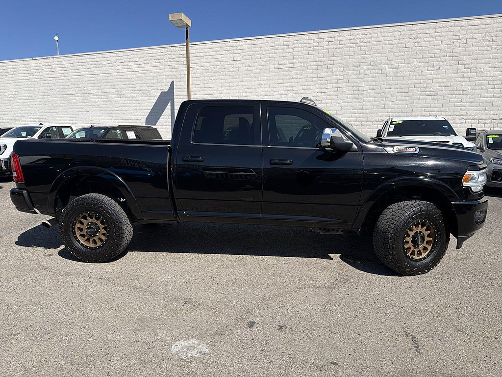 Used 2022 RAM 2500 Laramie AWD/4WD image 4