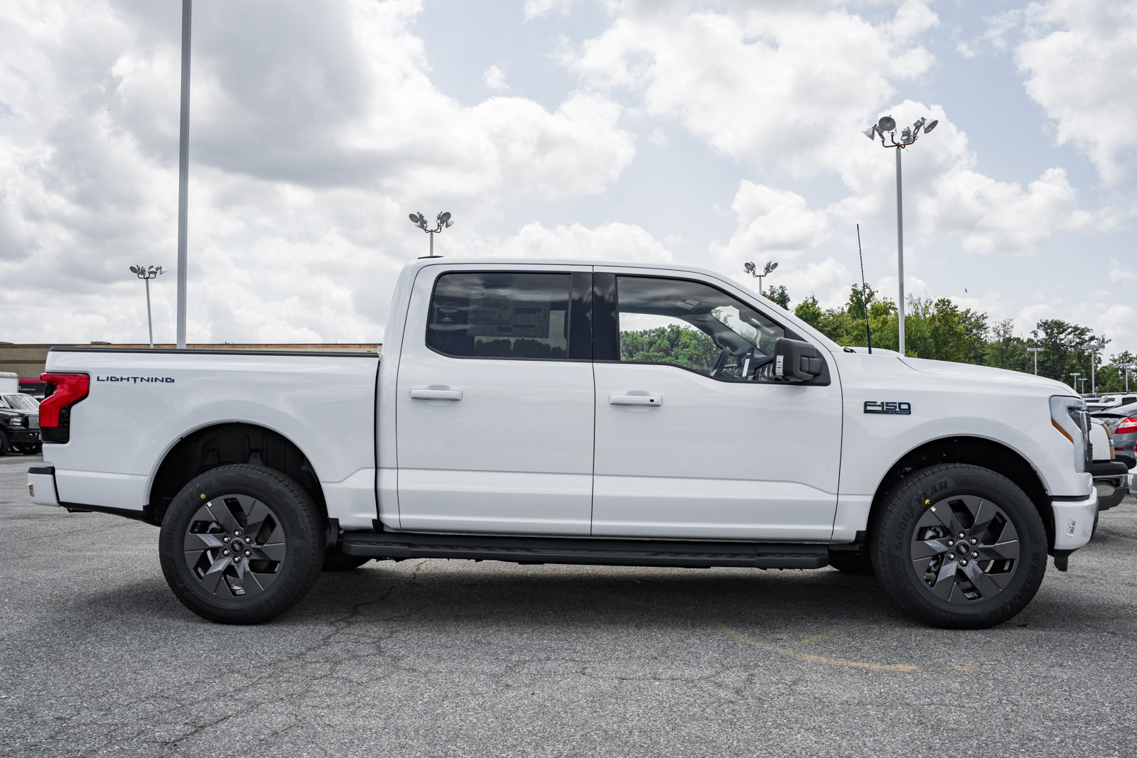 New 2025 Ford F150 Lightning Flash image 3