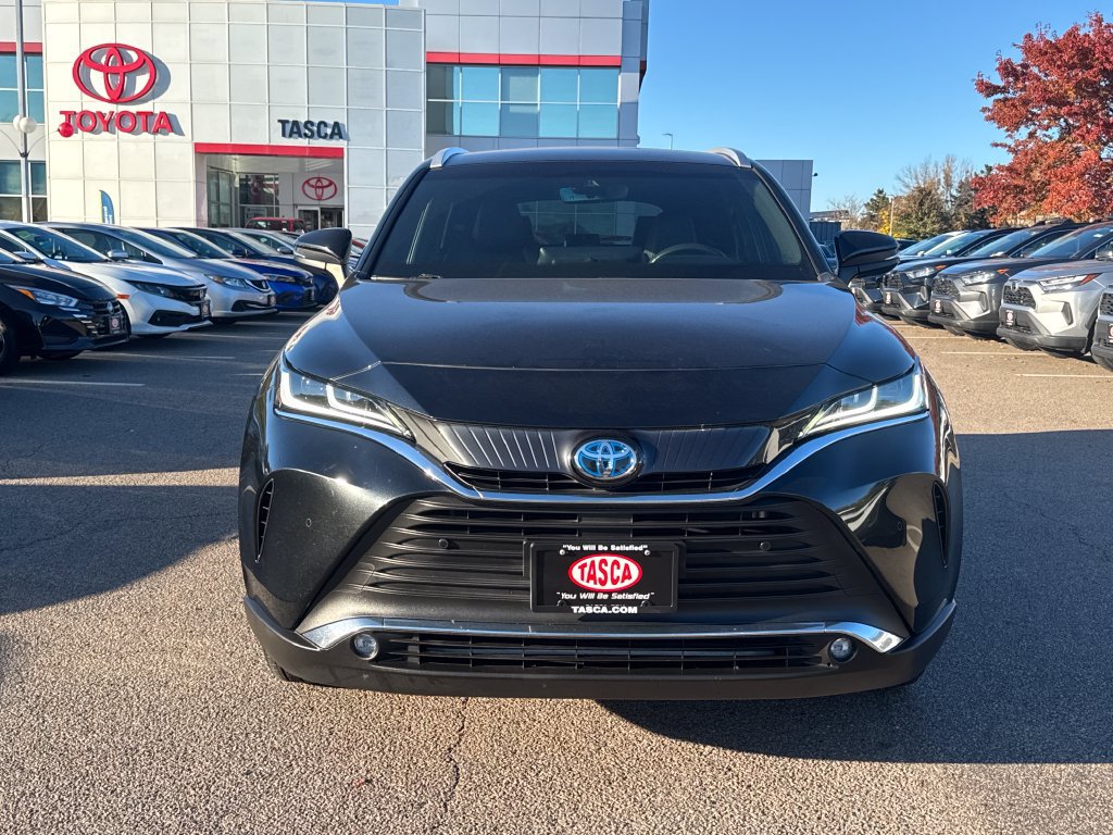 Used 2023 Toyota Venza XLE AWD/4WD image 2