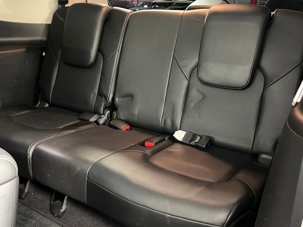Used 2015 INFINITI QX80 Luxe w/ 22" Wheel Package image 18