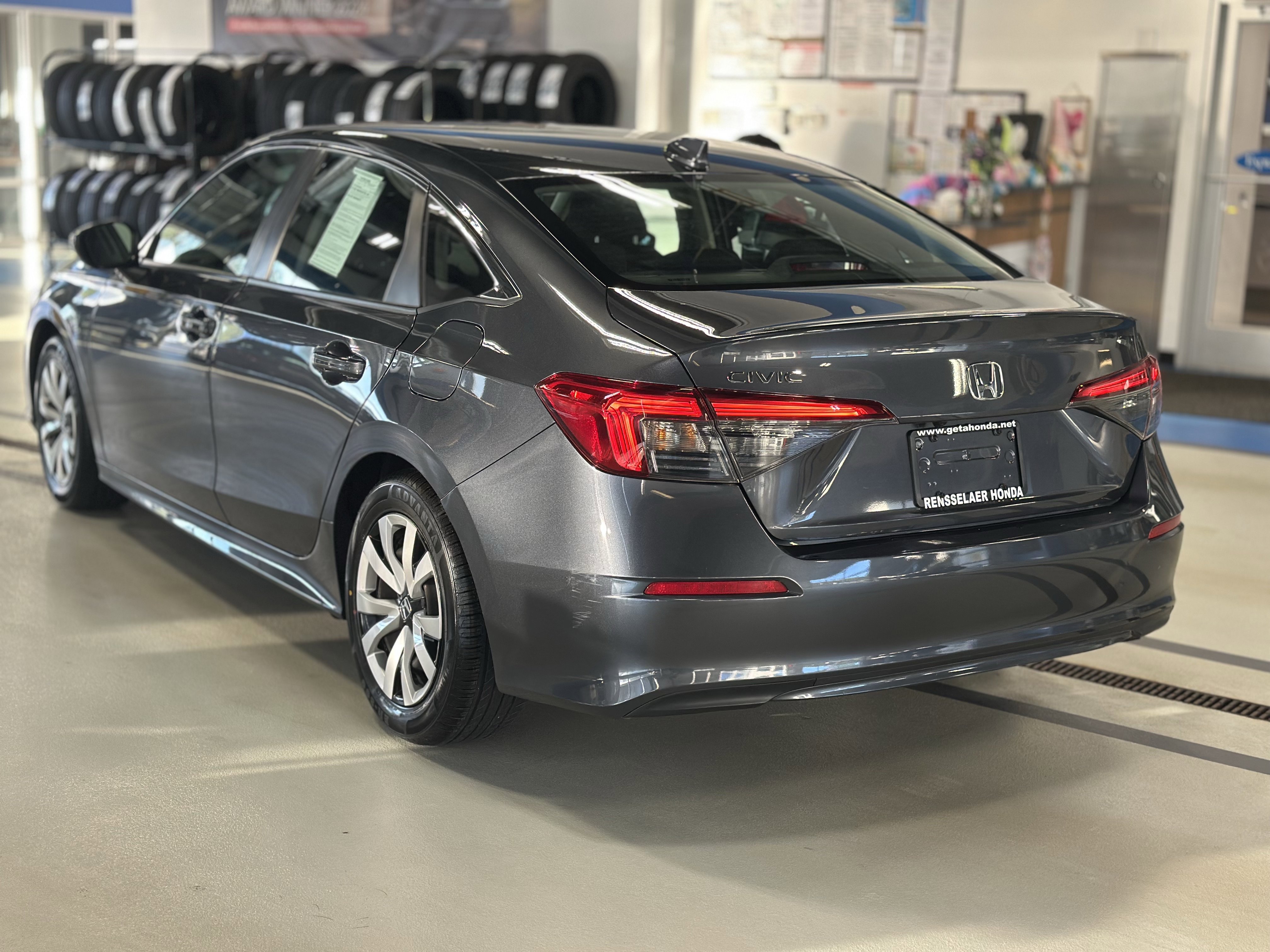 Used 2023 Honda Civic LX image 6