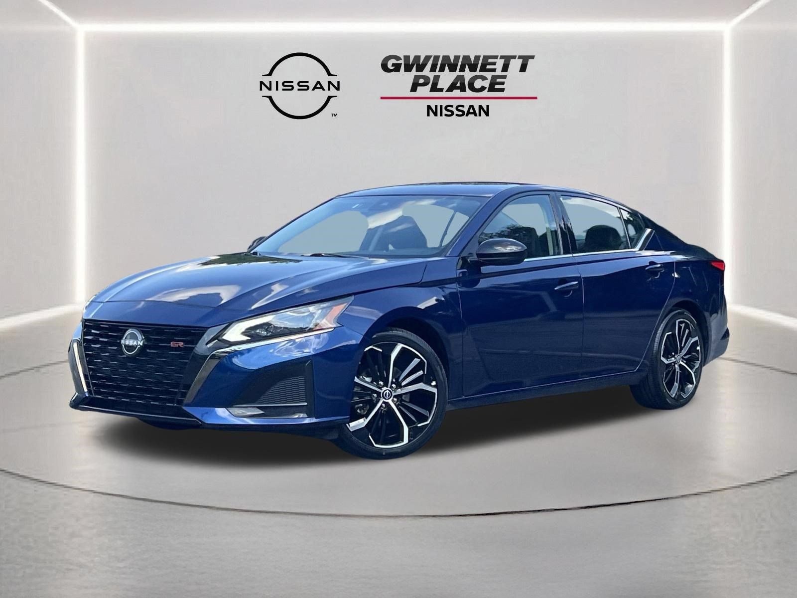 Used 2024 Nissan Altima 2.5 SR