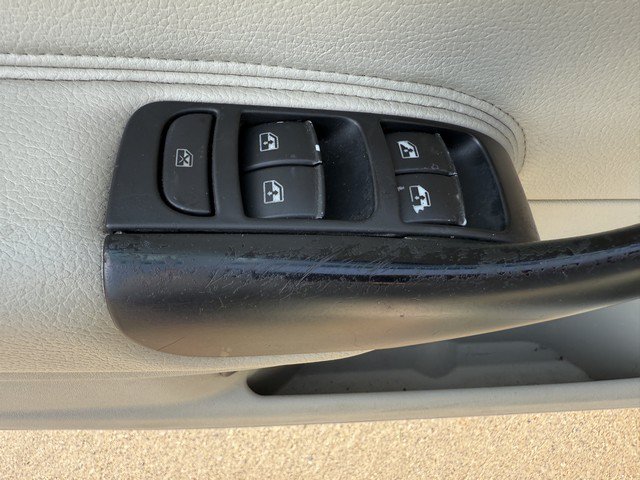 Used 2009 Saab 9-3 2.0T FWD image 15