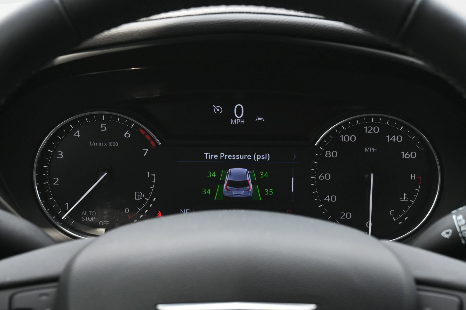 Used 2022 Cadillac XT4 Premium Luxury w/ Enhanced Visibility Package FWD image 11
