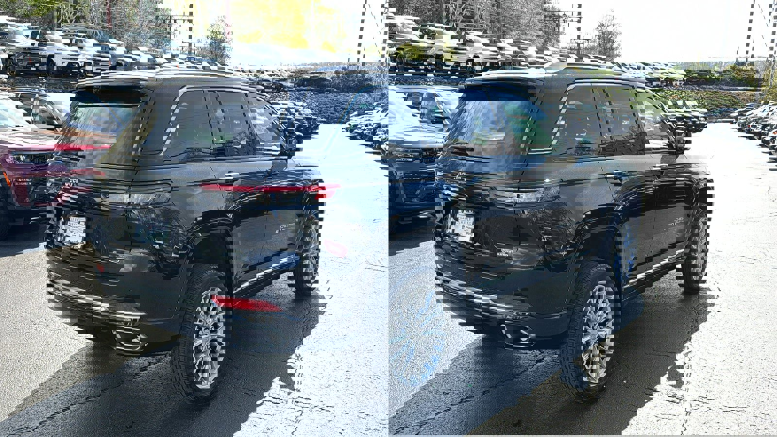 Certified 2024 Jeep Grand Cherokee Summit w/ Adv Protech Group IV image 8