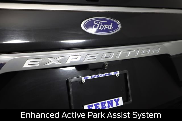 Used 2020 Ford Expedition Max Limited w/ Equipment Group 302A AWD/4WD image 24
