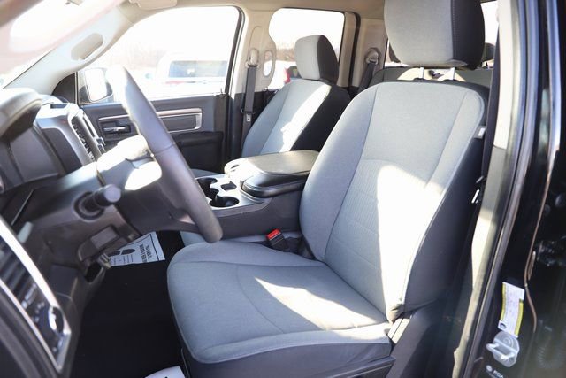 Used 2024 RAM 1500 Classic SLT image 12