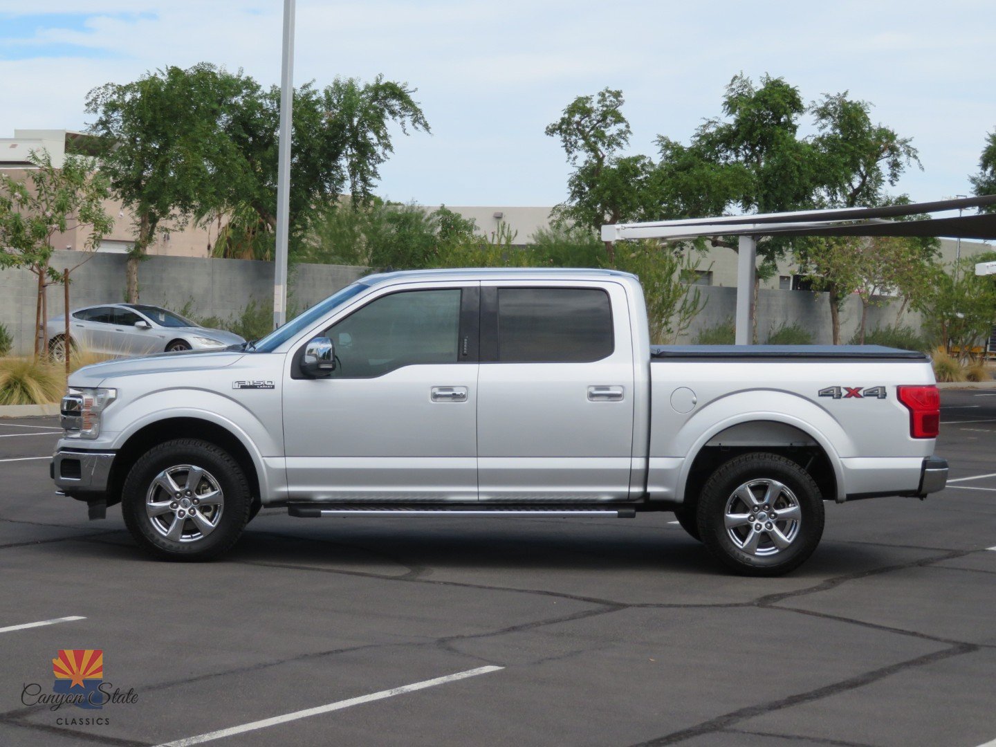 Used 2019 Ford F150 Lariat w/ Equipment Group 502A Luxury AWD/4WD image 9