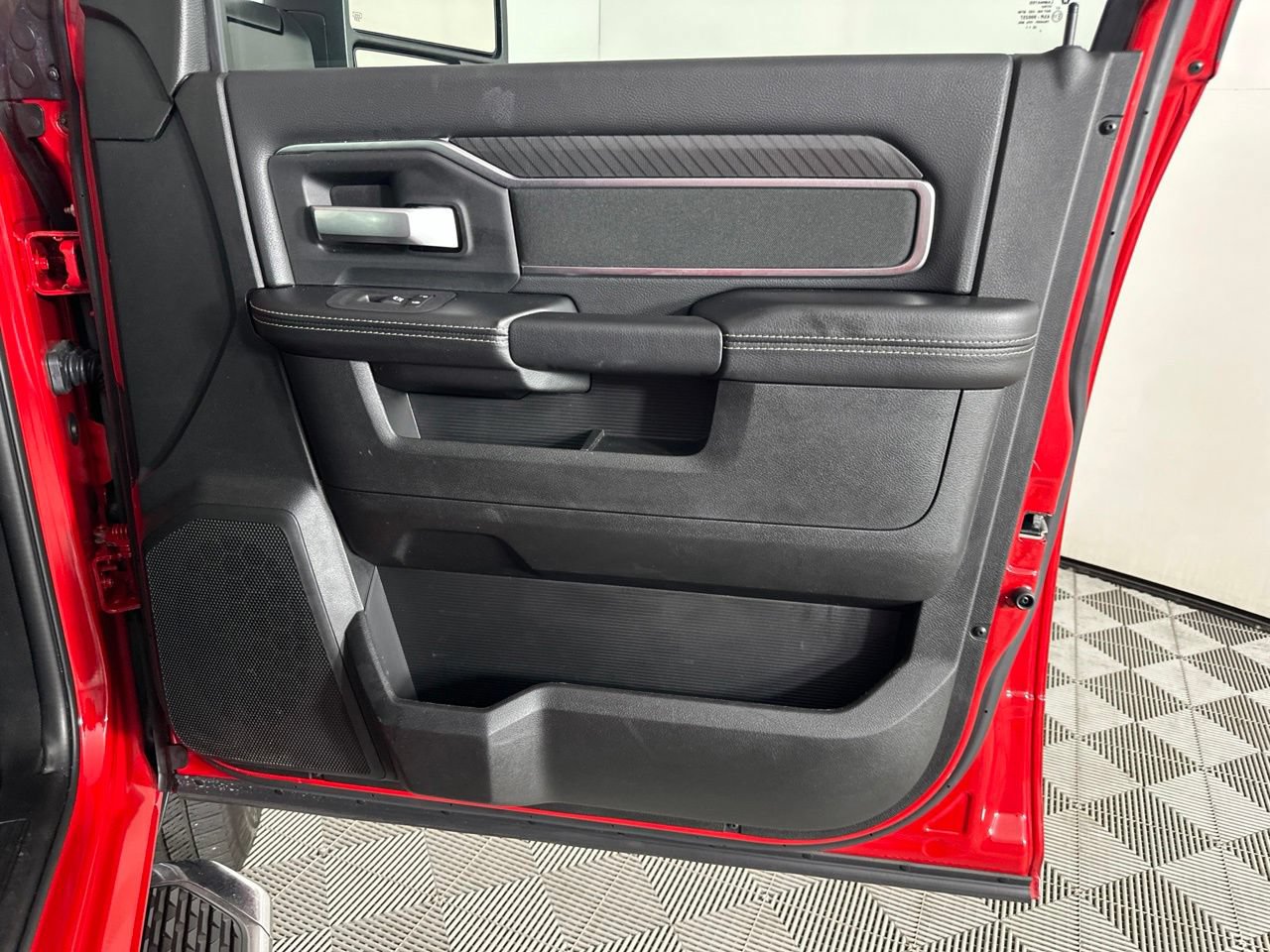 Used 2026 RAM 2500 Big Horn AWD/4WD image 30