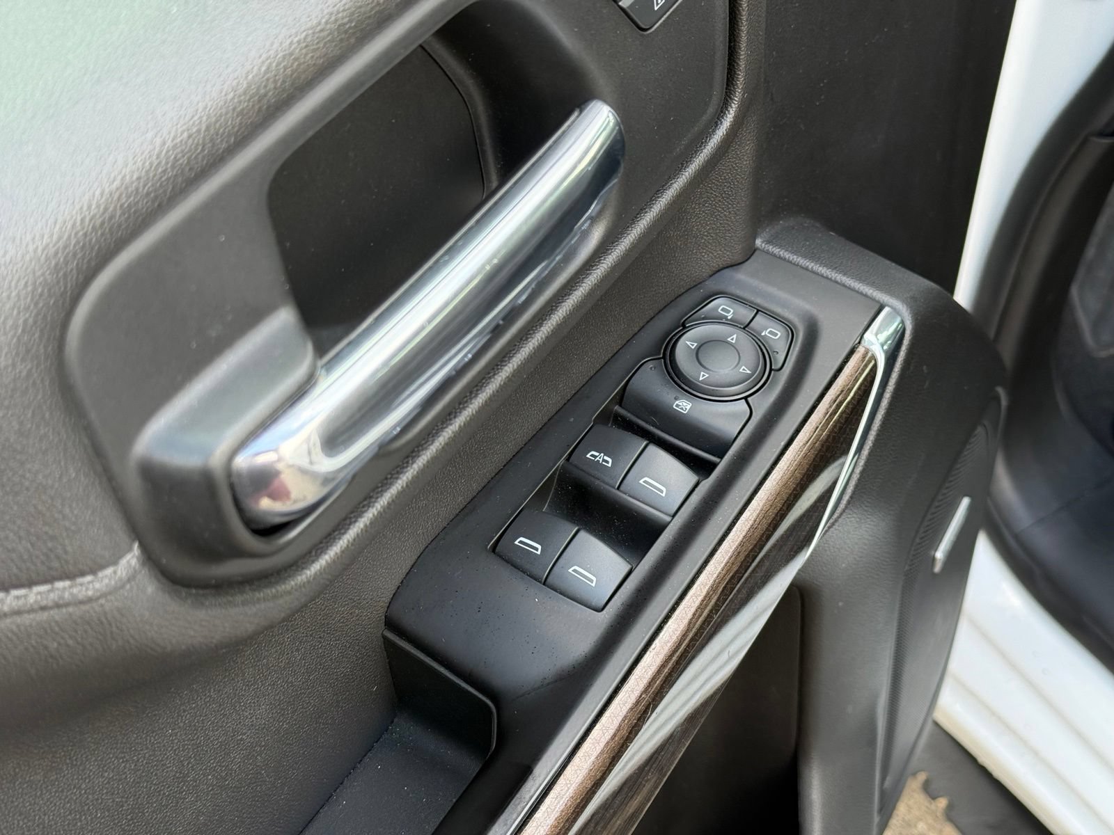 Used 2019 Chevrolet Silverado 1500 RST w/ All-Star Edition AWD/4WD image 14