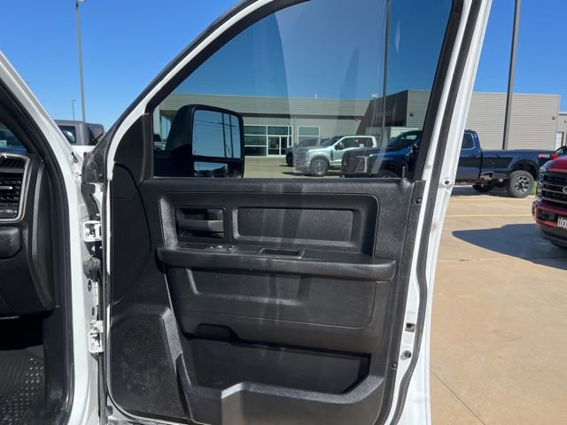 Used 2023 RAM 2500 Tradesman image 23