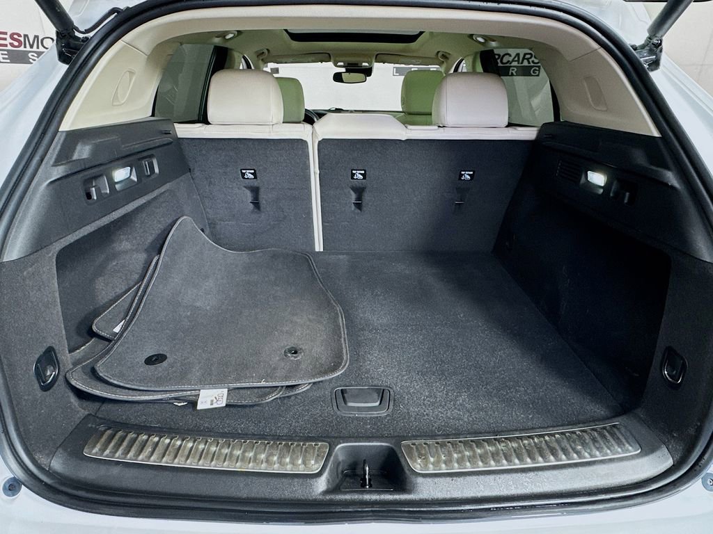 Used 2021 Buick Envision Essence w/ Technology Package I image 27