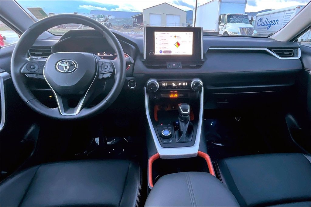 Used 2024 Toyota RAV4 Adventure image 16