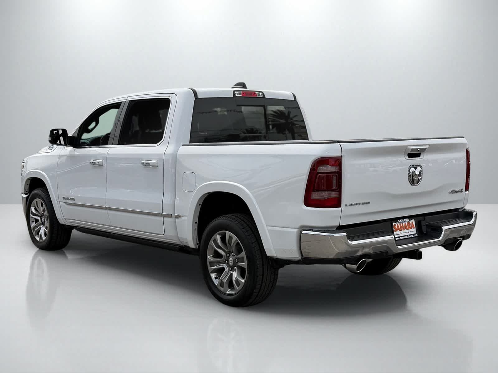 Used 2022 RAM 1500 Limited AWD/4WD image 4